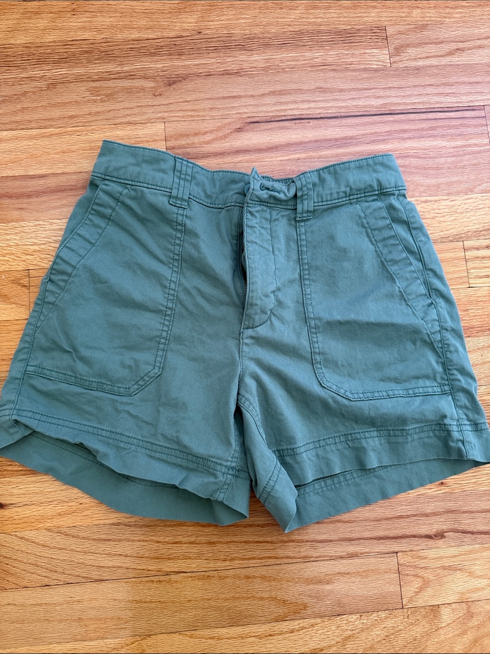 Old Navy Olive Green Pull-On Utility Shorts